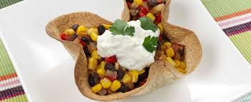 Knapperige Tortilla met biefstuk en bonen